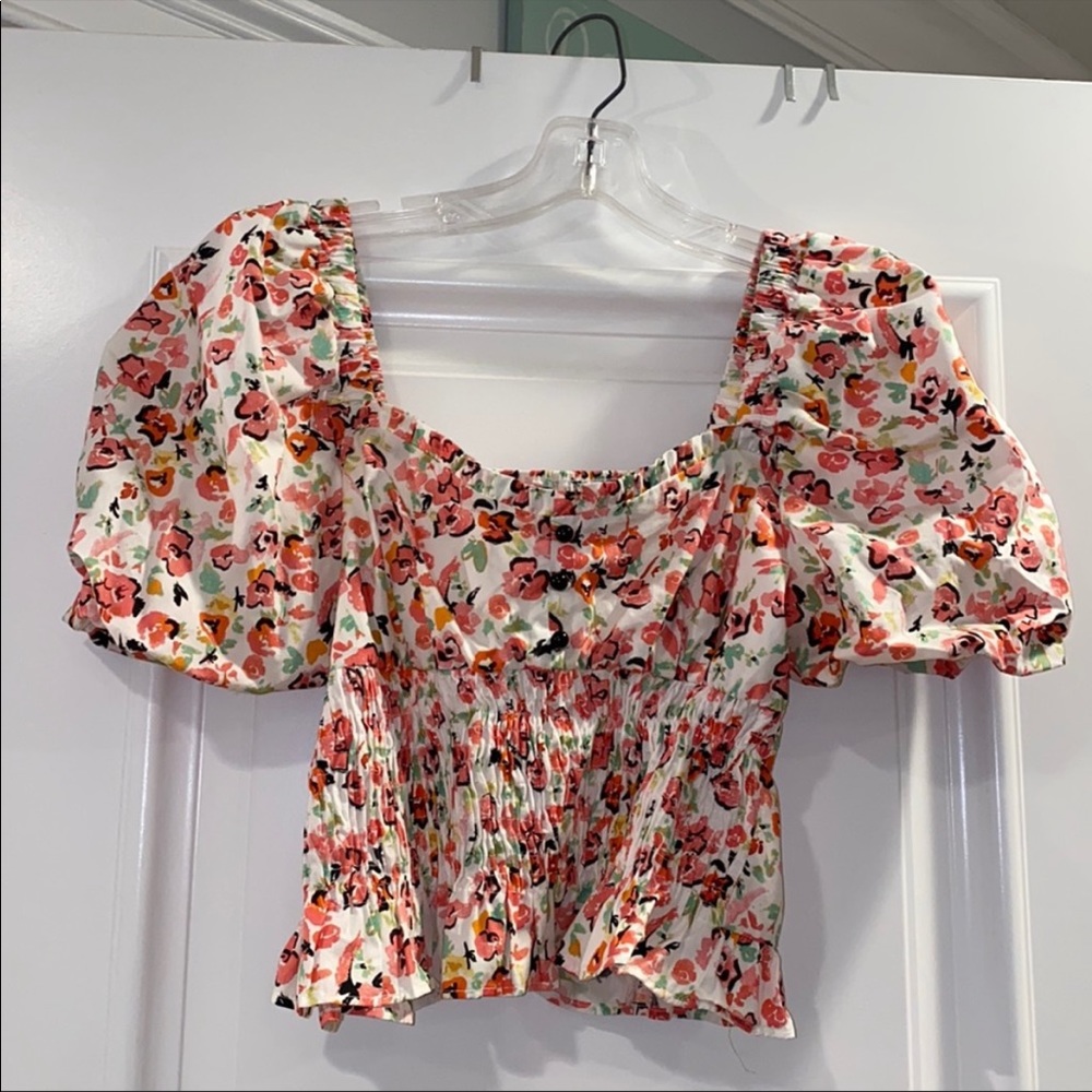 Zara White Floral Puff Sleeve Crop Top